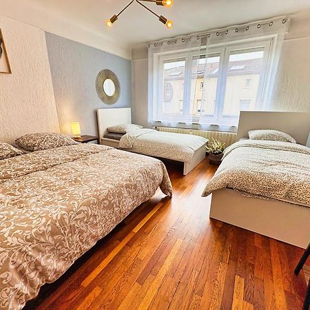 1 Studio & 4 Appts - 1 A 4 Lits - 1 A 7 Pers - 1 Immeuble - Confort, Flexibilite ------ English - 1 Studio & 4 Apts - 1 To 4 Beds - 1 To 7 Guests - Same Building - Comfort, Flexibility Hayange Luaran gambar
