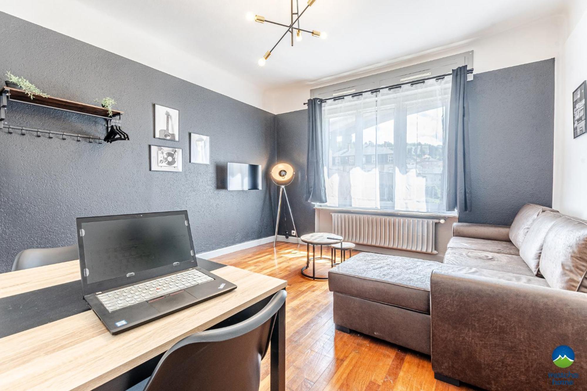 1 Studio & 4 Appts - 1 A 4 Lits - 1 A 7 Pers - 1 Immeuble - Confort, Flexibilite ------ English - 1 Studio & 4 Apts - 1 To 4 Beds - 1 To 7 Guests - Same Building - Comfort, Flexibility Hayange Luaran gambar
