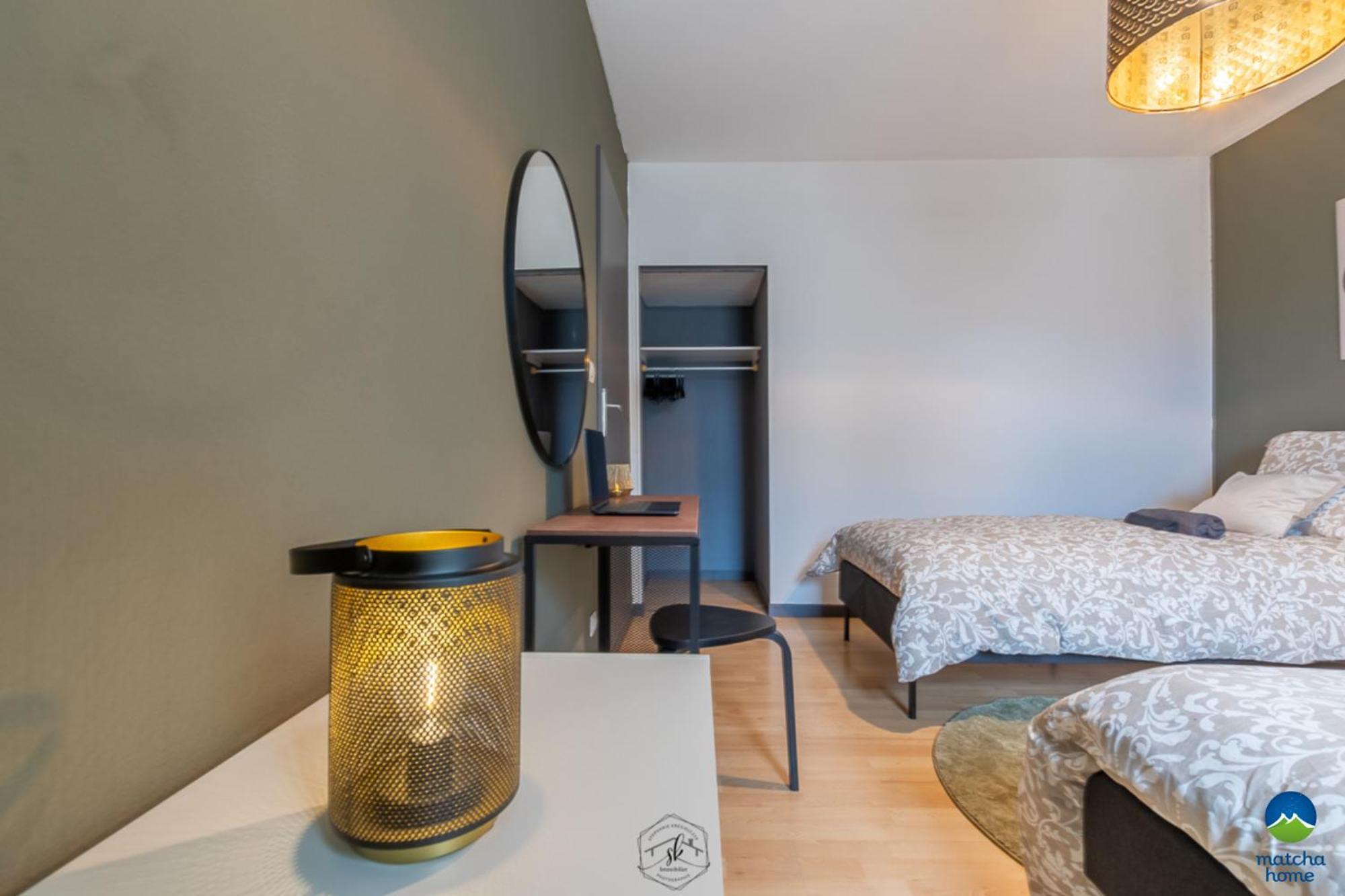1 Studio & 4 Appts - 1 A 4 Lits - 1 A 7 Pers - 1 Immeuble - Confort, Flexibilite ------ English - 1 Studio & 4 Apts - 1 To 4 Beds - 1 To 7 Guests - Same Building - Comfort, Flexibility Hayange Luaran gambar
